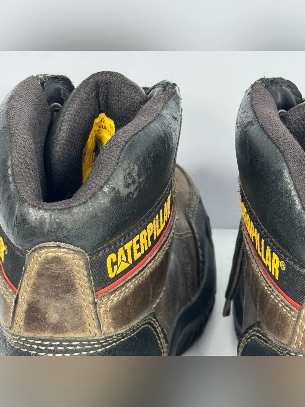 Caterpillar CAT Men’s 9.5 Wide P90802 Steel Toe Leather Work Boots Brown Outdoor